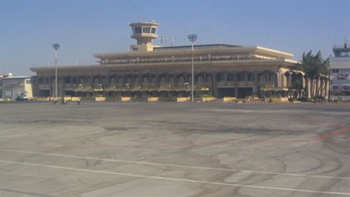 Bandara internasional di kota Aleppo , Suriah telah ditutup