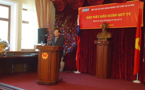 Asosiasi Usahawan Vietnam di Rusia melakukan pertemuan awal Musim Semi
