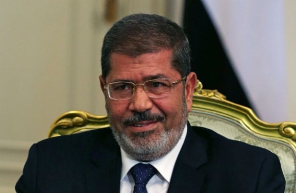 Mesir membatalkan pemilu Parlemen