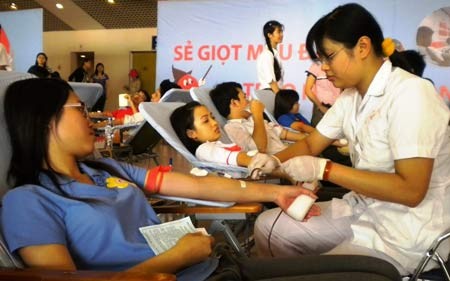 Temu pertukaran sehubungan dengan Hari Dunia memuliakan para donor darah