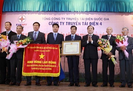 Cabang Perlistrikan Vietnam memperkuat penelitian ilmu pengetahuan dan menerapkan teknologi modern