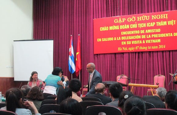 Pertemuan persahabatan menyambut delegasi Institusi Persahabatan Kuba dengan semua bangsa