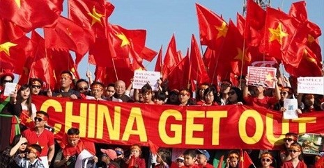 Asosiasi Penghubung dengan orang Vietnam di luar negeri memprotes Tiongkok