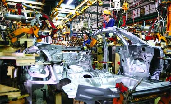 PM Vietnam mengesahkan perancangan tentang pengembangan cabang industri otomotif  Vietnam
