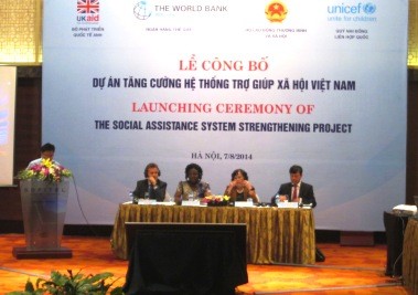 Mengumumkan Proyek memperkuat sistim bantuan sosial Vietnam