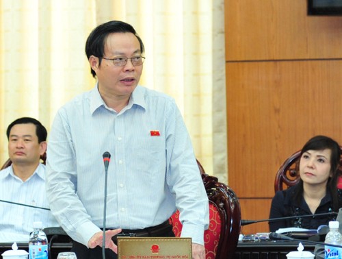Komite Tetap MN Vietnam berbahas tentang RUU mengenai Pajak konsumsi khusus