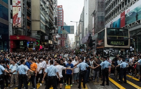 Beberapa sekolahan di Hong Kong (Tiongkok) terus ditutup, pegawai negeri bekerja kembali