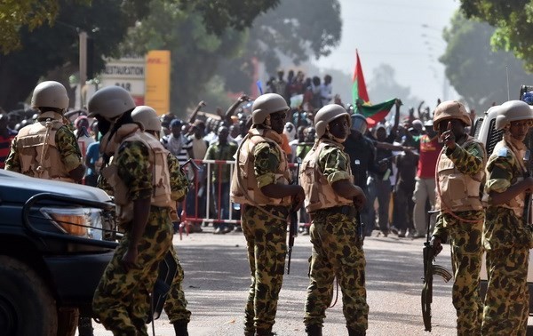 Tentara Burkina Faso menduduki Televisi Nasional