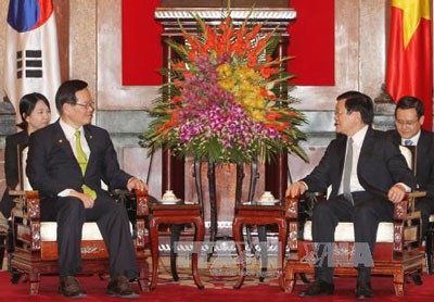 Presiden Truong Tan Sang menerima Ketua Parlemen Republik Korea