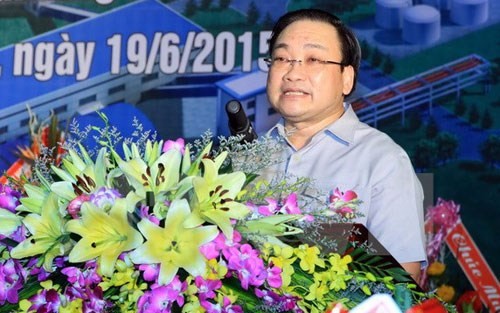Deputi PM Vietnam, Hoang Trung Hai menghadiri acara peresmian Proyek Pupuk Urea Ha Bac yang diperluas