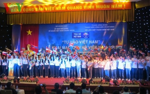 Acara pembukaan Perkemahan Musim Panas Vietnam 2015