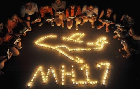 Pasukan penuntut kemerdekaan di Ukraina Timur mengumumkan dokumen tentang kasus jatuhnya pesawat terbang MH17