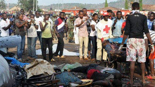 Terjadi serangan bom di Nigeria sehingga menimbulkan banyak korban