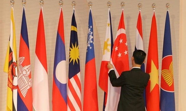  Forum “ASEAN-Republik Korea: Mitra untuk membangun Komunitas ASEAN”