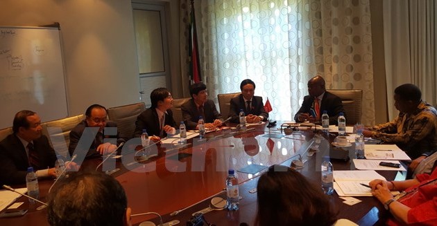 MN Vietnam dan Parlemen Afrika Selatan mendorong kerjassama tentang hubungan luar negeri