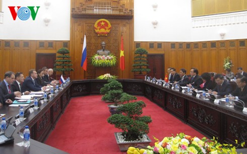 Vietnam dan Federasi Rusia sepakat mendorong kerjasama ekonomi-perdagangan bilateral 
