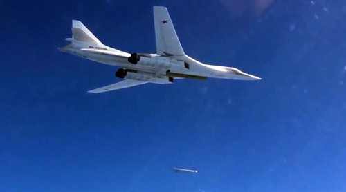 Rusia memperkuat serangan udara untuk membantu pasukan-pasukan Suriah melawan IS