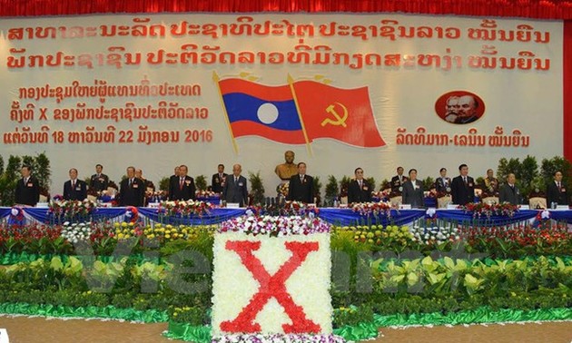 Acara pembukaan Kongres Nasional ke-10 Partai Rakyat Revolusioner Laos