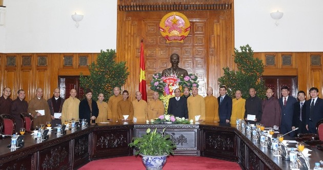Deputi PM Vietnam, Nguyen Xuan Phuc menerima delegasi para pemuka agama