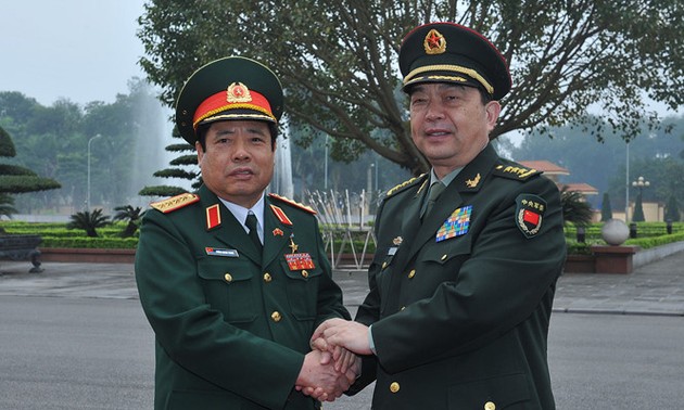 Menhan Tiongkok melakukan kunjungan persahabatan resmi di Vietnam