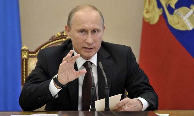 Presiden Rusia, V.Putin melakukan perombakan personalia berskala besar