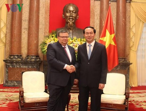 Presiden Vietnam, Tran Dai Quang menerima Jaksa Agung Bulgaria, Sotir Tsatsarov