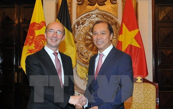Mendorong penggelaran secara efektif Program kerjasama tahap 2016-2018 antara Vietnam dan Wallonie-Bruxelles (Belgia)