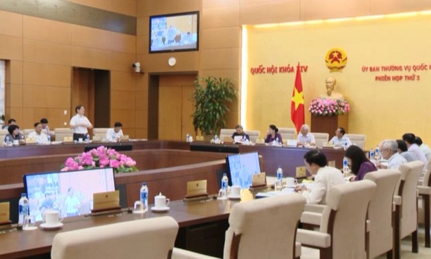 Komite Tetap MN Vietnam membahas RUU mengenai Pariwisata (amandemen)