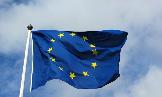 Warga Uni Eropa bisa menggugat langkah-langkah “memperketat ikat pinggang”