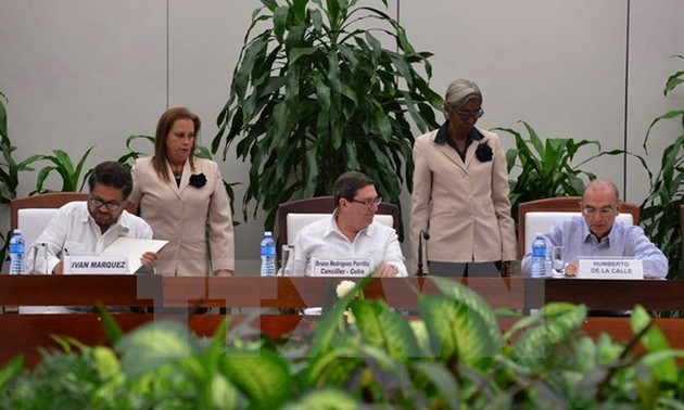 Pemerintah Kolombia dan FARC mengumumkan isi permufakatan damai baru