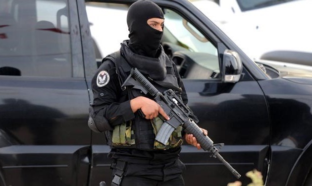 Tunisia mengganyang intrik teror besar