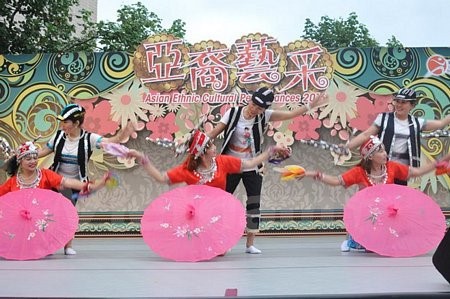 Komunitas orang Vietnam melakukan temu pergaulan budaya di Hong Kong (Tiongkok)