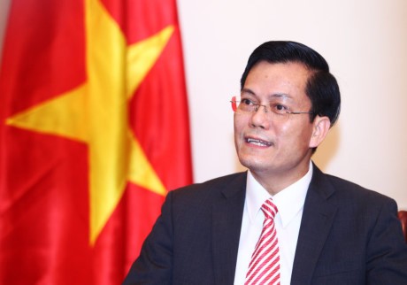 Deputi Menlu Vietnam, Ha Kim Ngoc memberikan jawaban interviu tentang kunjungan Presiden Vietnam, Tran Dai Quang di Kuba dan kehadiran-nya pada  KTT ke-16 Francophonie
