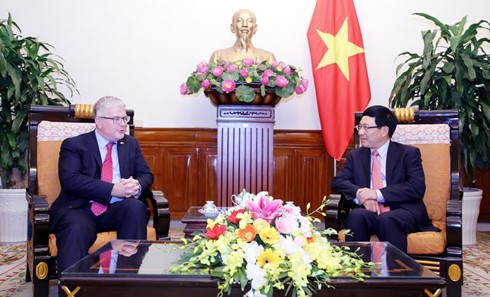 Deputi PM Vietnam, Pham Binh Minh menerima Dubes Australia untuk Vietnam