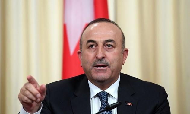 Turki mengancam akan mengenakan sanksi terhadap Yunani