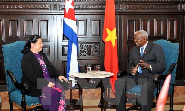 Vietnam dan Kuba bertekad mempererat hubungan antara dua badan parlemen