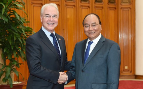PM Vietnam, Nguyen Xuan Phuc menerima Menteri Kesehatan dan Kesejahteraan Manusia AS