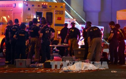  Pemberondongan senapan di Las Vegas: Jumlah korban meningkat drastis menjadi hampir 580 orang