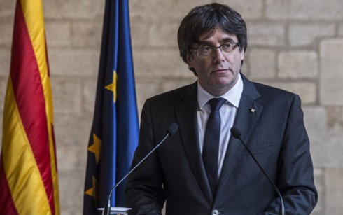  Spanyol dengan gigih melaksanakan hukum dalam masalah Katalonia
