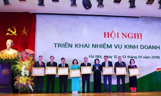  Wapres Vietnam, Dang Thi Ngoc Thinh menghadiri konferensi Vietcombank tentang penggelaran tugas tahun 2018