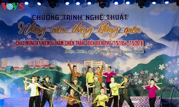 Aktivitas-aktivitas memperingati ultah ke-64 Kemenangan Dien Bien Phu