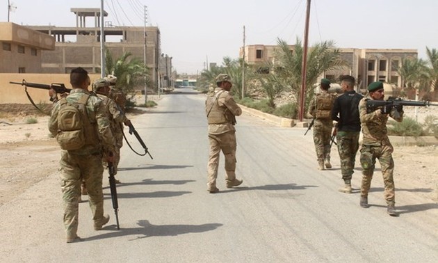 Para militan IS membunuh 2 sopir dan menculik 15 orang lain di Irak