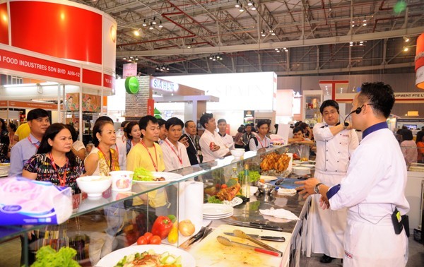 Sebanyak 20 negara dan teritori ikut serta dalam pameran Food dan Hotel Ha Noi tahun 2018