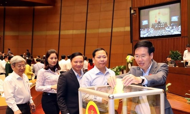 Para pemilih menaruh kepercayaan mutlak pada Sekjen KS PKV, Presiden Viet Nam, Nguyen Phu Trong