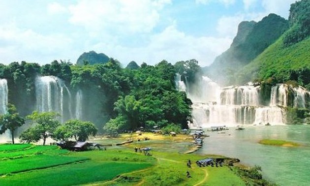 Provinsi Cao Bang menerima gelar Geopark global UNESCO
