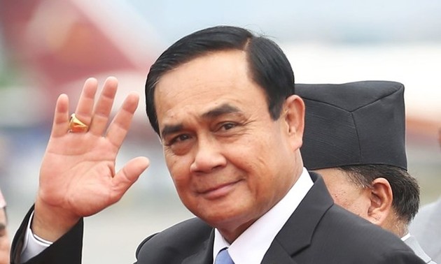 Thailand: Pemimpin Partai Puea Thai menjadi pelopor dalam jajak pendapat sebelum pemilu
