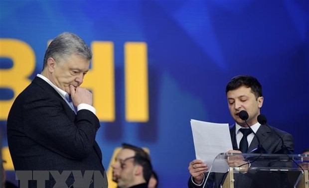 Pemilu Presiden Ukraina: Presiden Petro Proshenko mengakui kekalahan