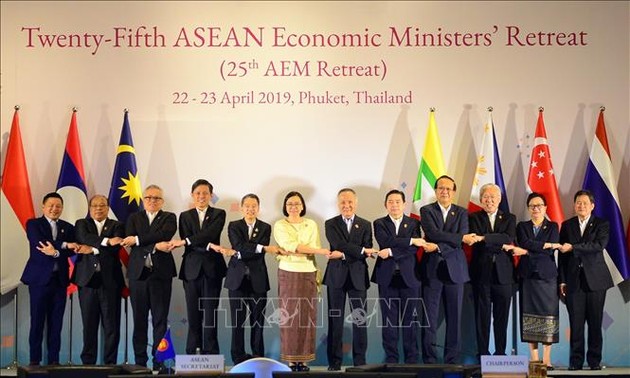 Konferensi ke-25 Menteri Ekonomi ASEAN yang terbatas