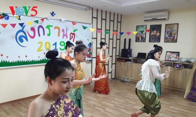 HANU dan Universitas Mahasarakham – menyebarkan kebudayaan dan bahasa Thai di Kota Hanoi