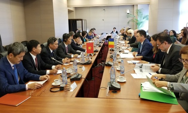 Persidangan ke-16 Komite Gabungan Vietnam-Rumania tentang kerjasama ekonomi